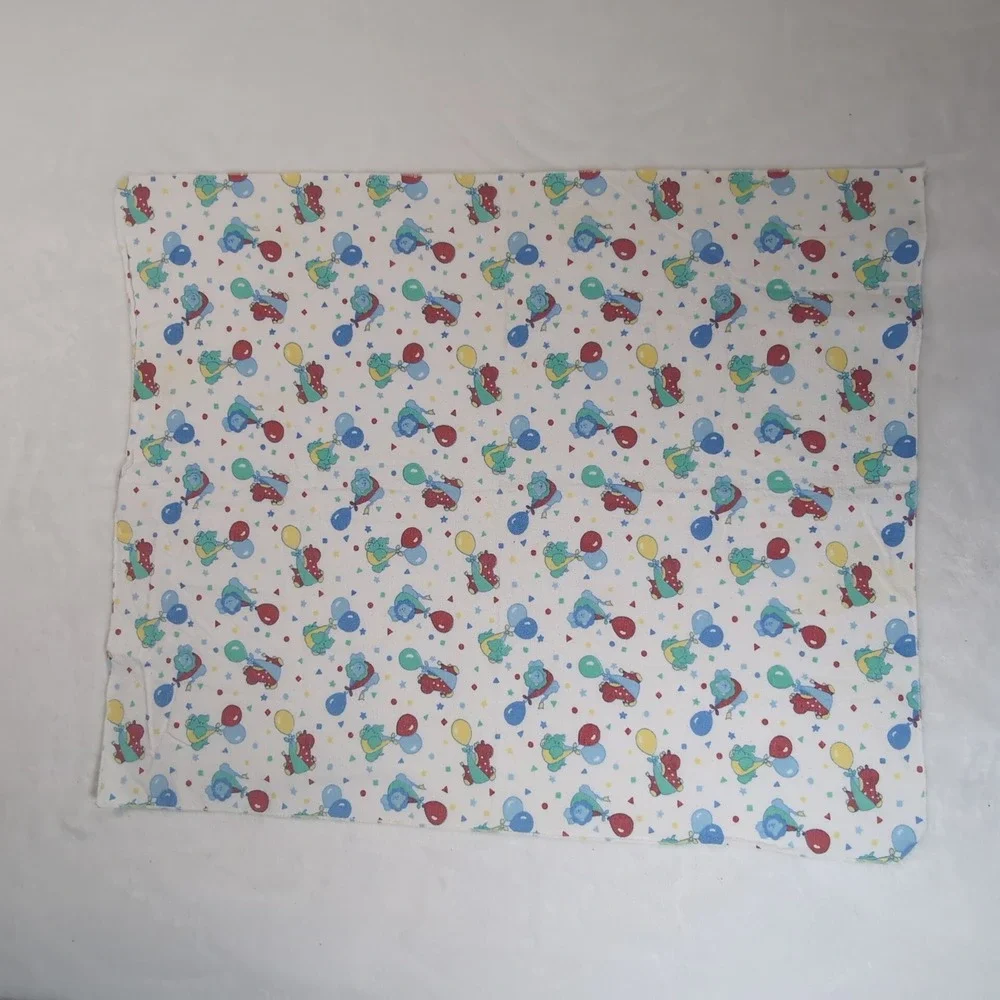 Vintage Circus Receiving Blanket White Balloon Animals Lion Elephant‎ Cotton USA